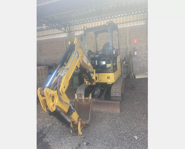 Sotreq seminovos CATERPILLAR         302.7D