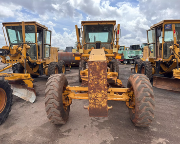 Sotreq seminovos CATERPILLAR         120K