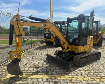 Sotreq seminovos CATERPILLAR         303.5
