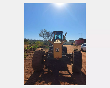 Sotreq seminovos XCMG         GR1803BR