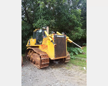 Sotreq seminovos KOMATSU         D155AX-6
